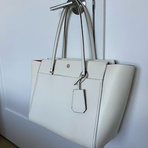 Tory Burch Robinson Large Tote - NEW (no tag)